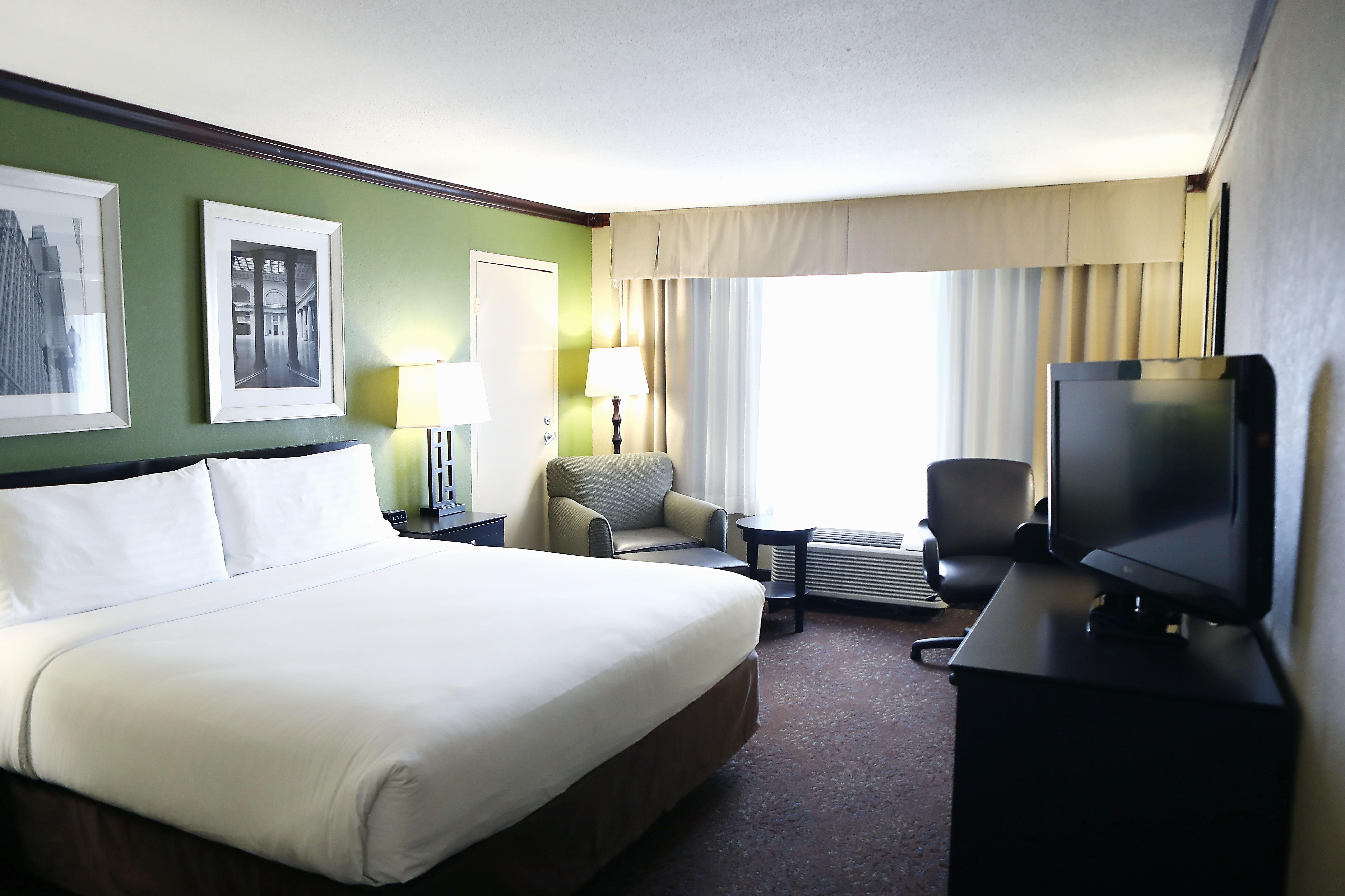 אוקברוק טראס Holiday Inn Chicago/Oak Brook By Ihg מראה חיצוני תמונה