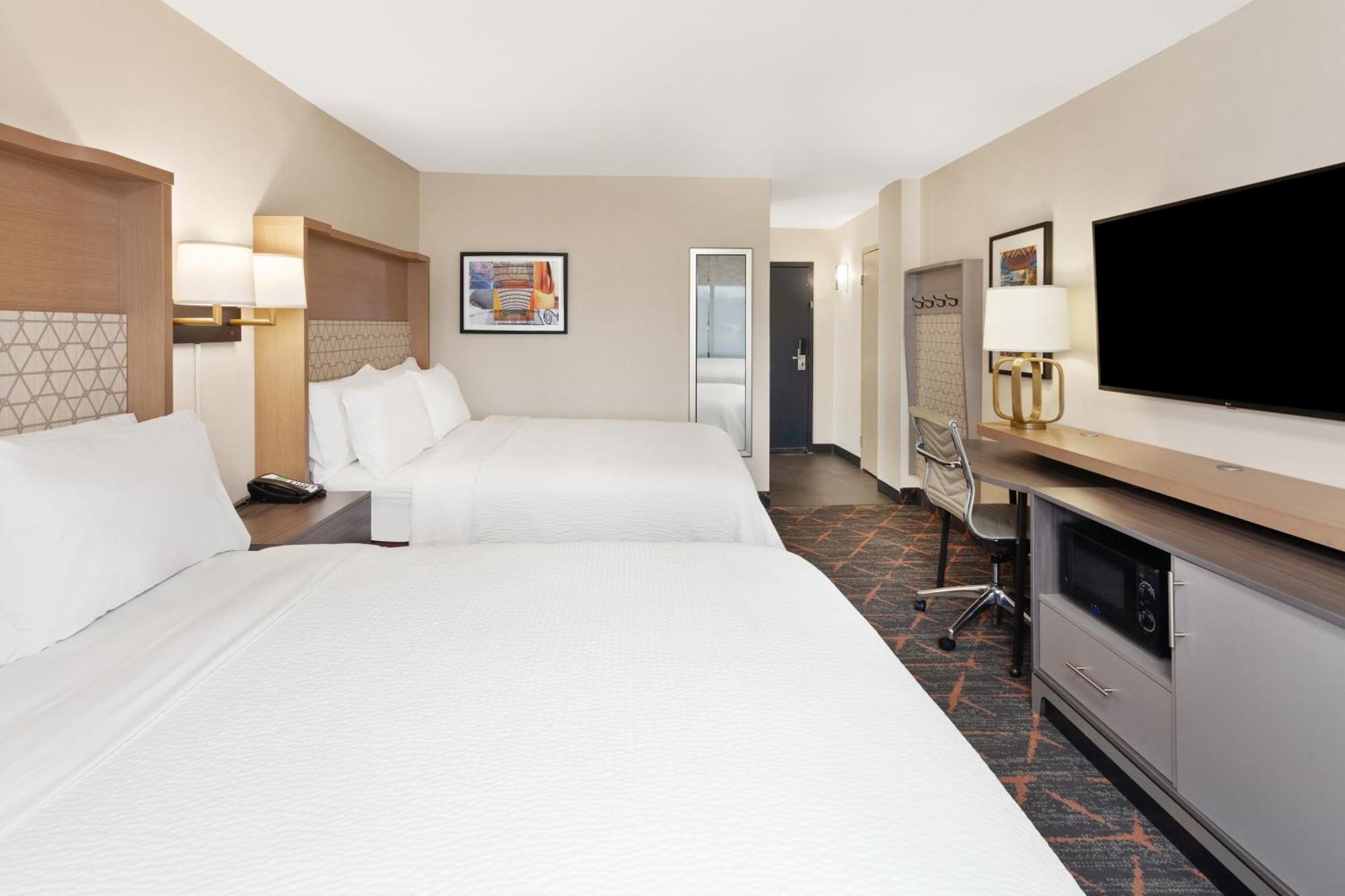 אוקברוק טראס Holiday Inn Chicago/Oak Brook By Ihg מראה חיצוני תמונה