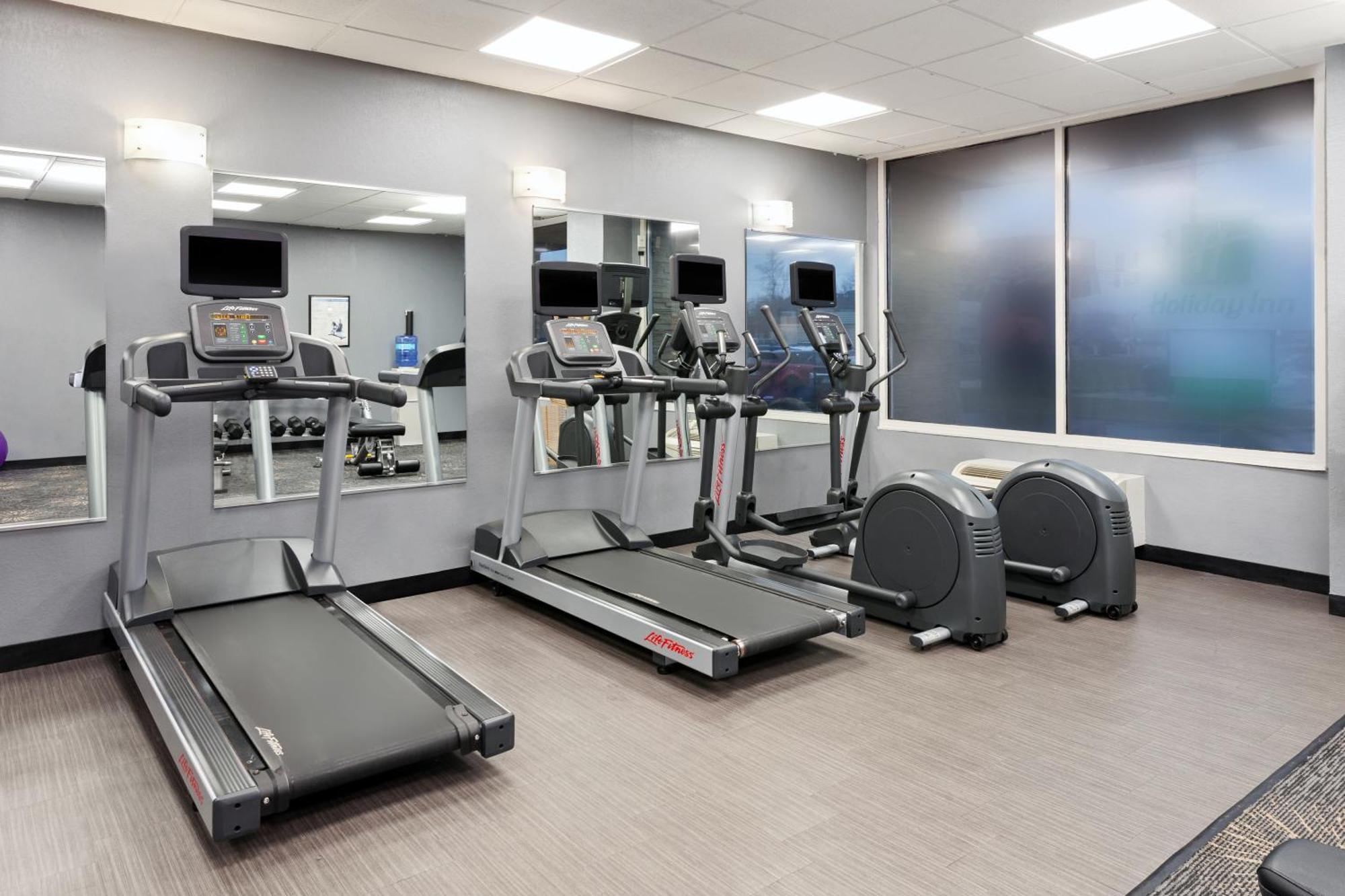 אוקברוק טראס Holiday Inn Chicago/Oak Brook By Ihg מראה חיצוני תמונה