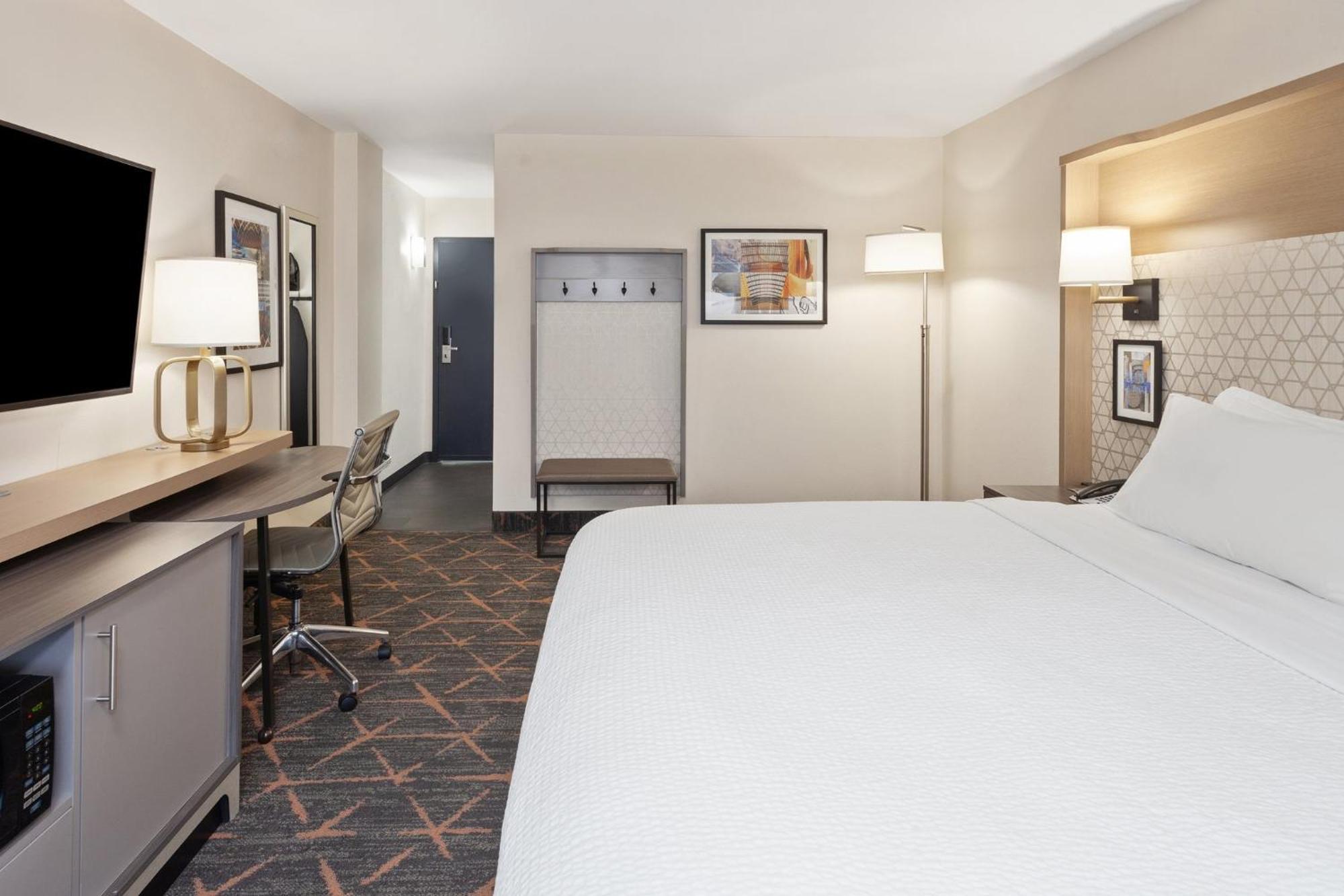 אוקברוק טראס Holiday Inn Chicago/Oak Brook By Ihg מראה חיצוני תמונה